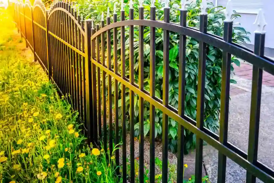 How Aluminum Fencing Enhances Property Aesthetics Sarasota, FL